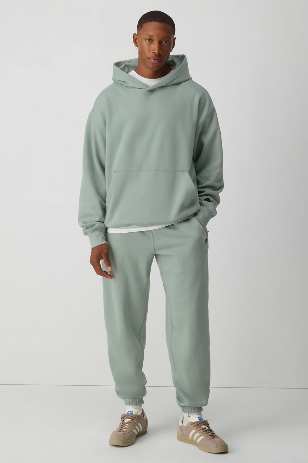 THE GO-TO SWEATPANT