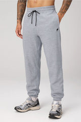 THE GO-TO SWEATPANT