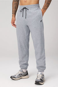 THE GO-TO SWEATPANT