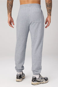 THE GO-TO SWEATPANT