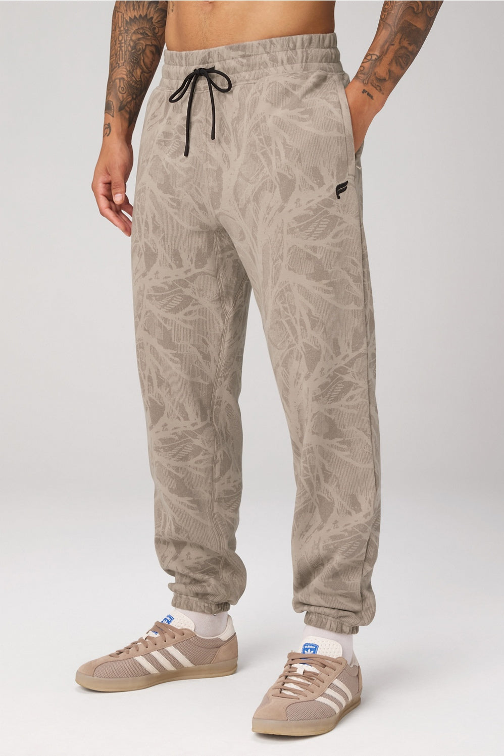 THE GO-TO SWEATPANT