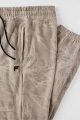 THE GO-TO SWEATPANT