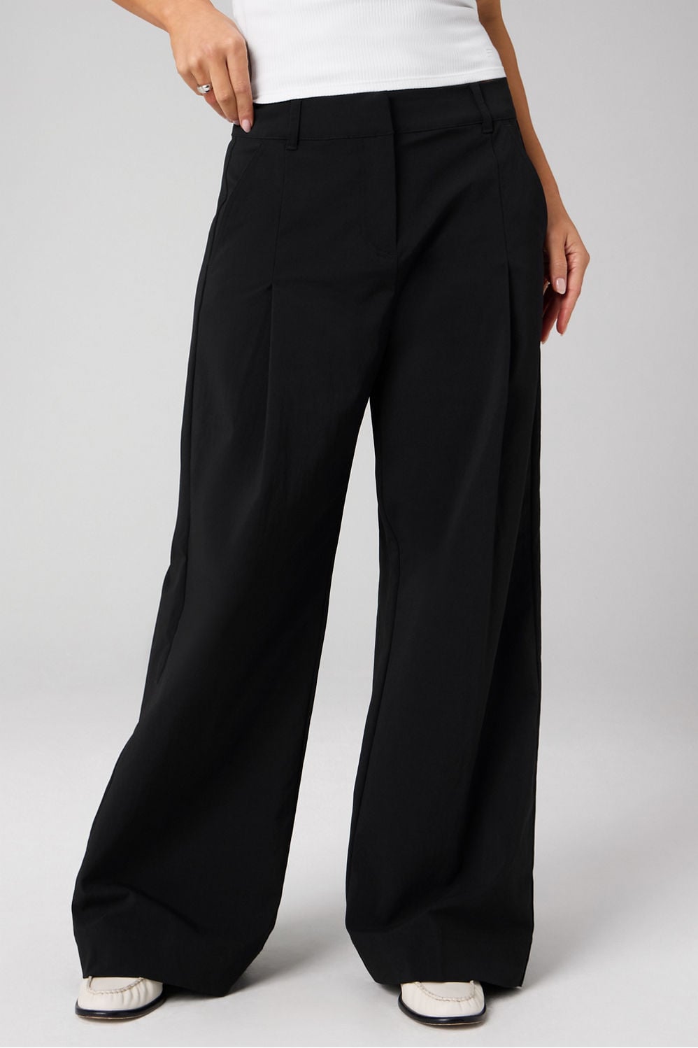 EVERYDAY WIDE LEG TROUSER - SHORT