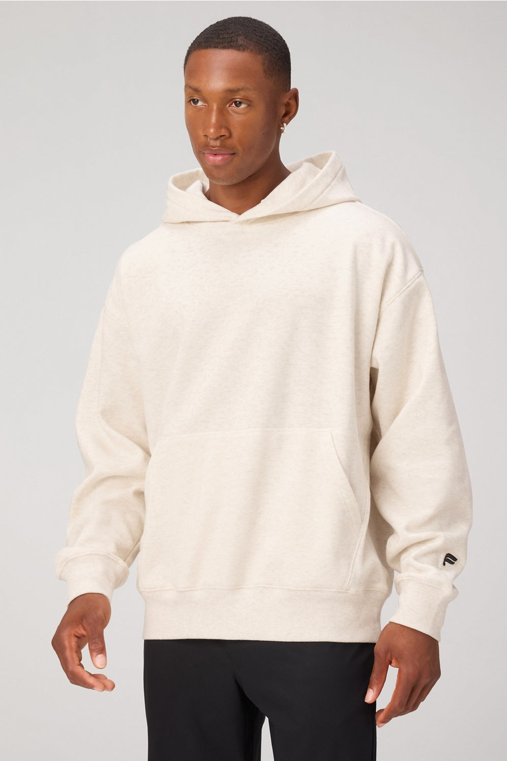 THE GO-TO OVERSIZED HOODIE