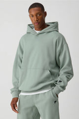 THE GO-TO OVERSIZED HOODIE