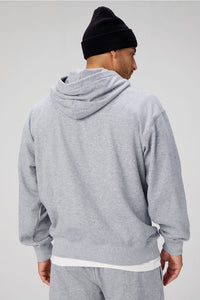 THE GO-TO OVERSIZED HOODIE