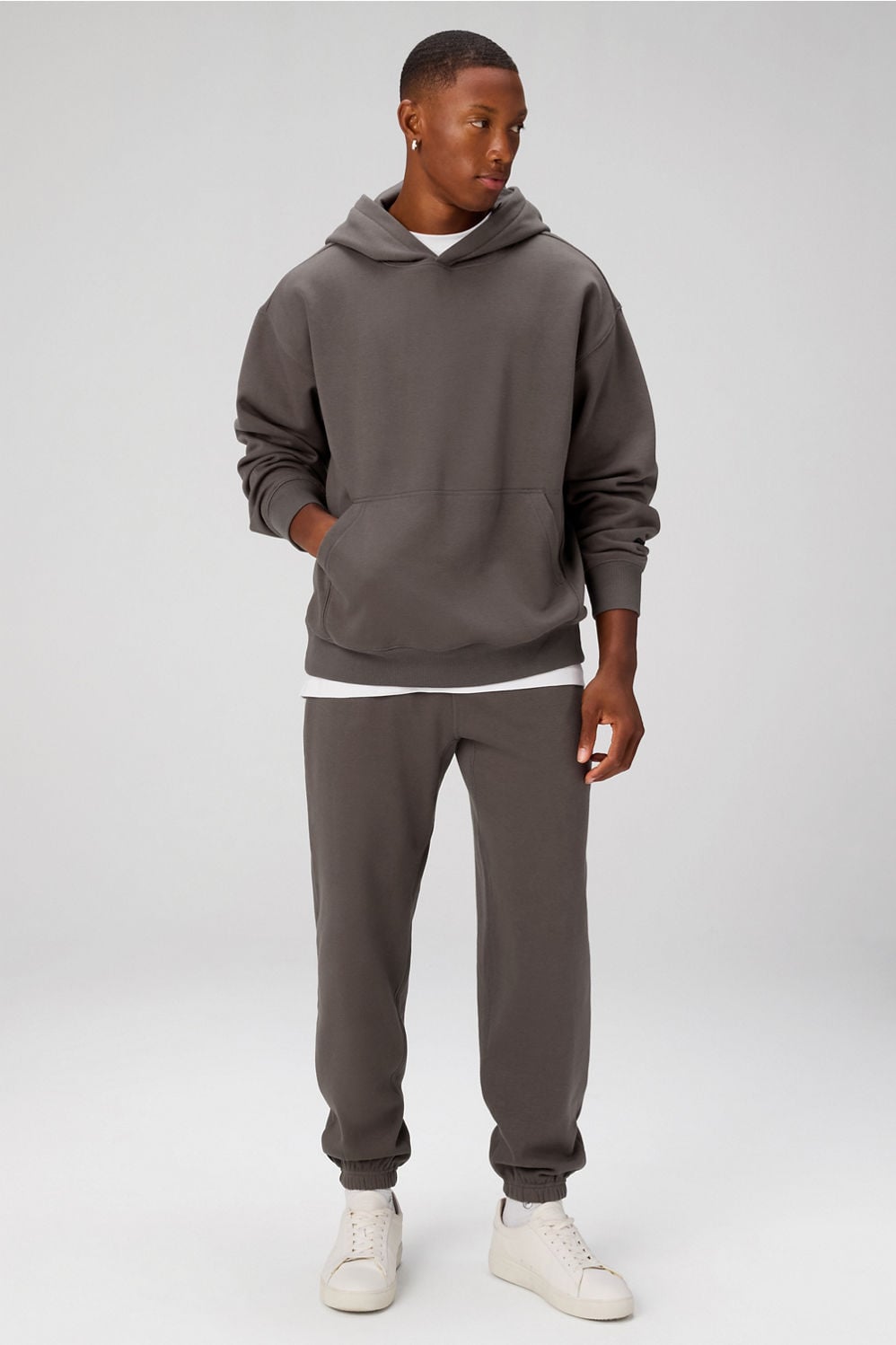THE GO-TO OVERSIZED HOODIE