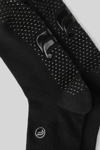 THE POWERHOUSE QUARTER CREW GRIP SOCK