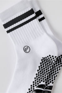 THE POWERHOUSE QUARTER CREW GRIP SOCK