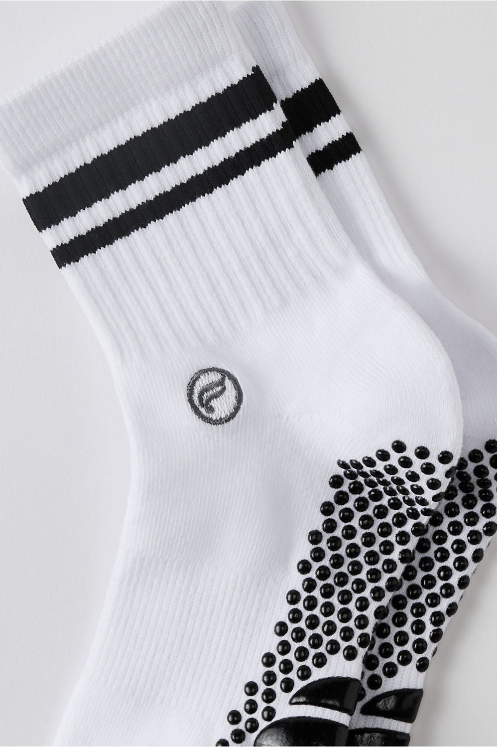 THE POWERHOUSE QUARTER CREW GRIP SOCK