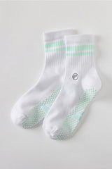 THE POWERHOUSE QUARTER CREW GRIP SOCK