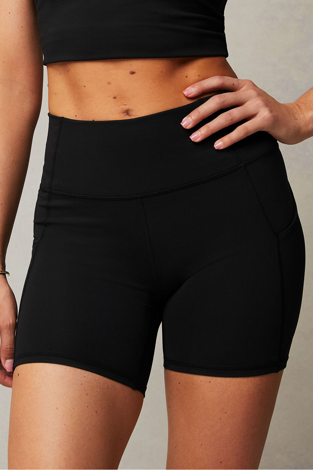 OASIS HIGH-WAISTED POCKET SHORT 6"