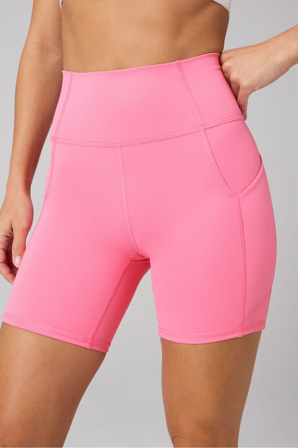 OASIS HIGH-WAISTED SHORT 6"