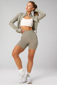 OASIS HIGH-WAISTED SHORT 6"