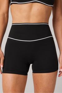 THE NO-SEAM PURELUXE TLC SHORT 4"