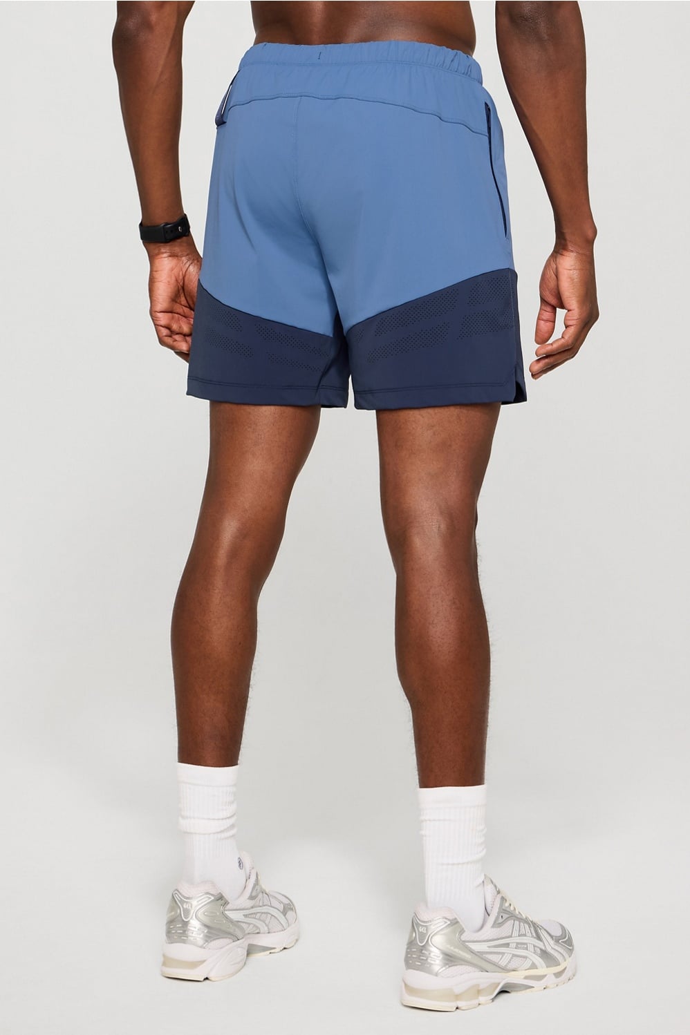 THE 7" ONE SHORT VENTILATED (LINED)