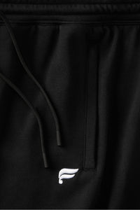 THE YEAR ROUND TERRY SWEATSHORT