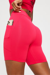 ON-THE-GO HIGH-WAISTED SHORT 6"