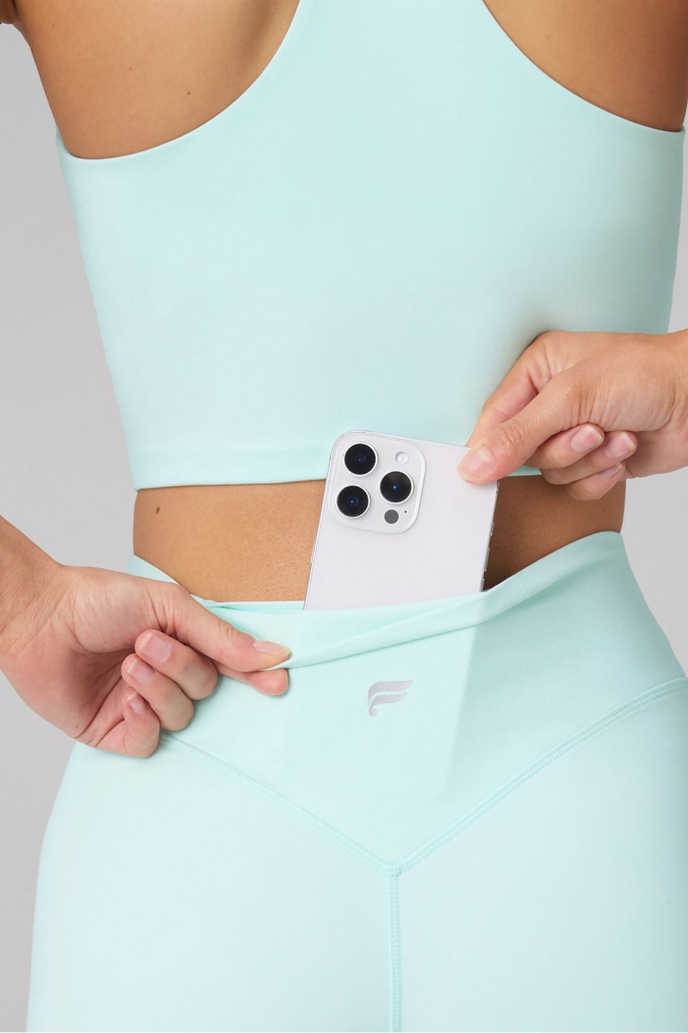 THE NO-SEAM PURELUXE TLC SHORT 4”