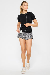 FEATHER TECH+ SHORT- SLEEVE TOP