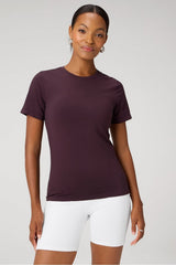 FEATHER TECH+ SHORT- SLEEVE TOP