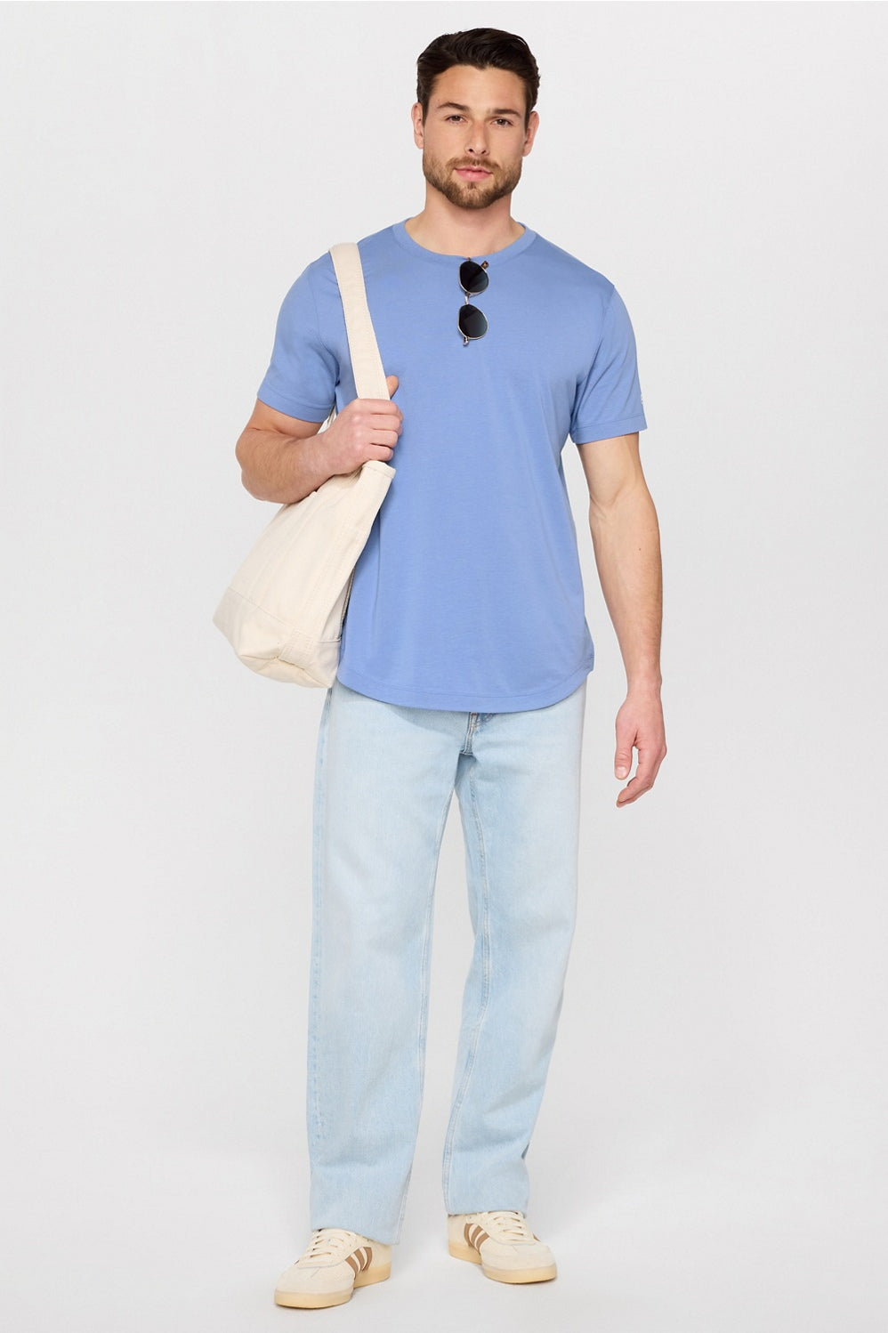 THE 24-7 TEE CURVED HEM