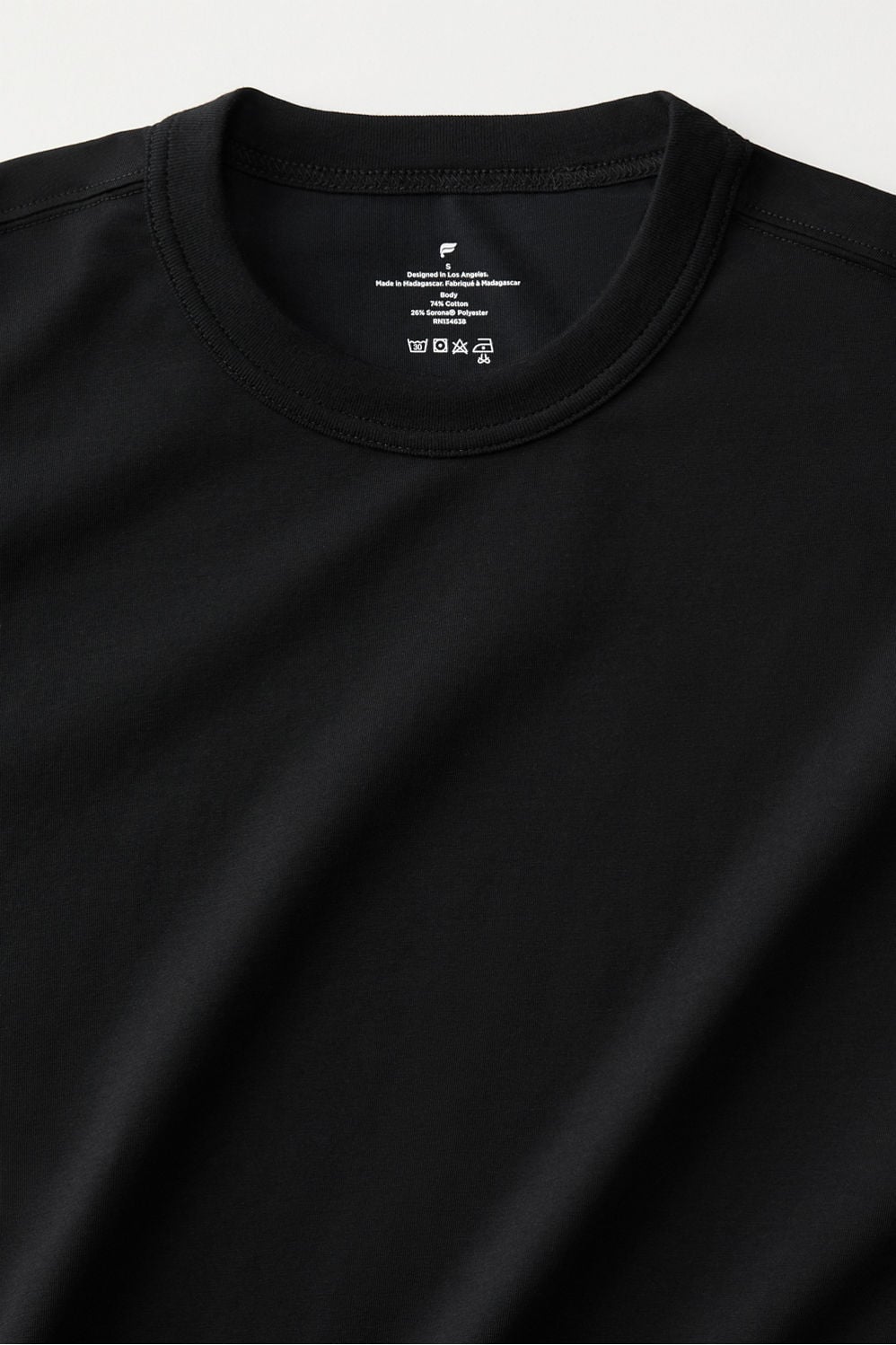 THE EFFORTLESS TEE