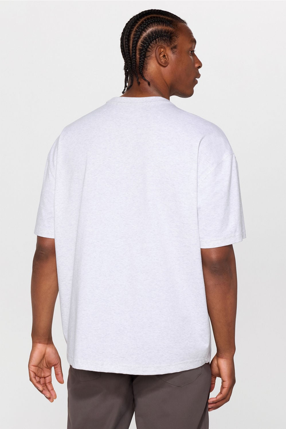 THE EFFORTLESS TEE