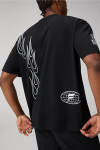 THE EFFORTLESS TEE