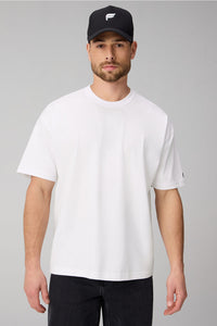 THE EFFORTLESS TEE