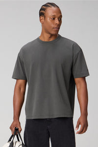 THE EFFORTLESS TEE